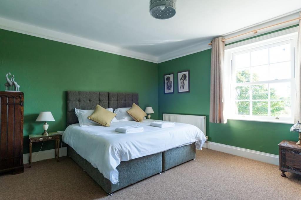 Firs Sleeps 15 Stunning Country House With Hot Tub Sudbourne Exterior photo